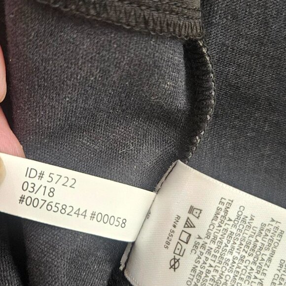 Express Faux Crocodile Black Mini Skirt Size XS (00) NWOT Never Worn Lined - Picture 10 of 14